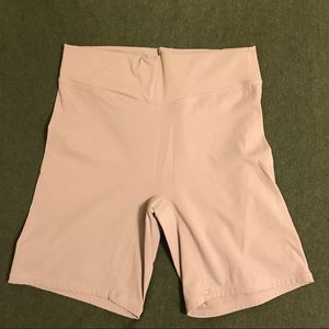 Balance Athletica Cloud Ruder Short - Mica